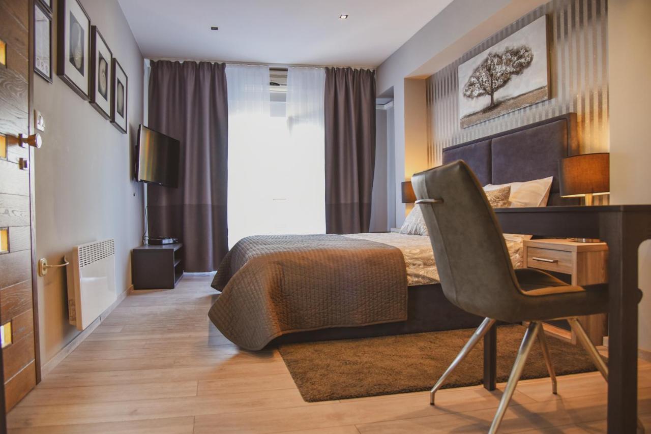 Apartmani Kameno Sidro Bilice Bagian luar foto
