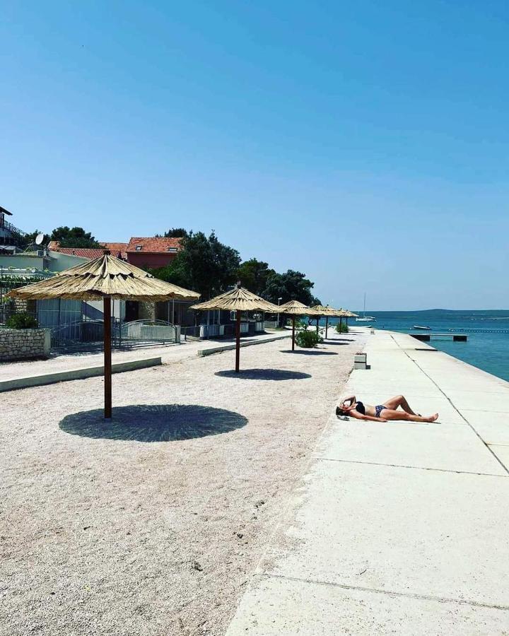 Apartmani Kameno Sidro Bilice Bagian luar foto