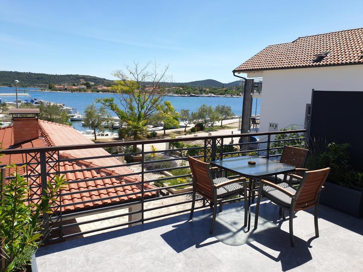 Apartmani Kameno Sidro Bilice Bagian luar foto