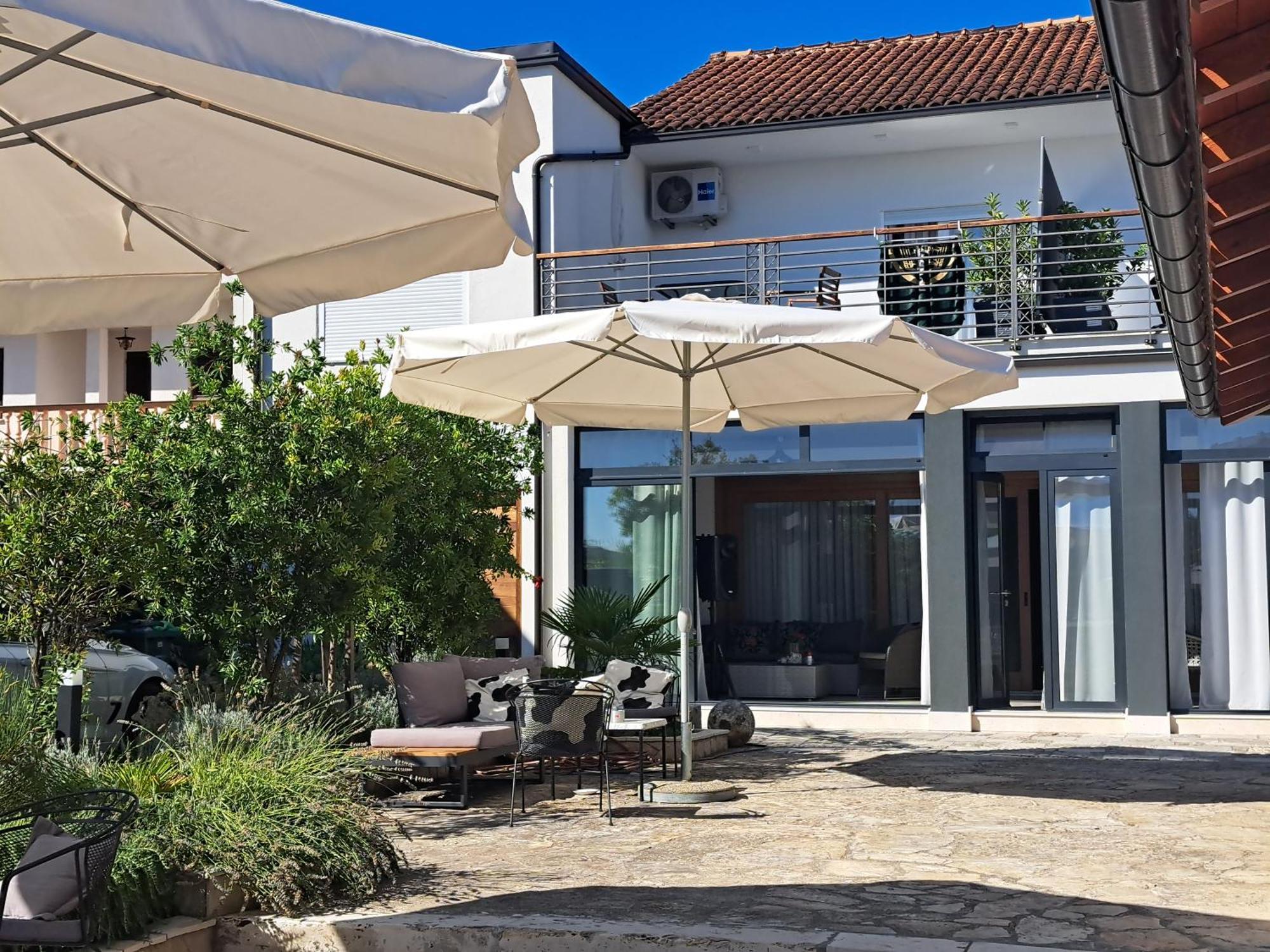 Apartmani Kameno Sidro Bilice Bagian luar foto