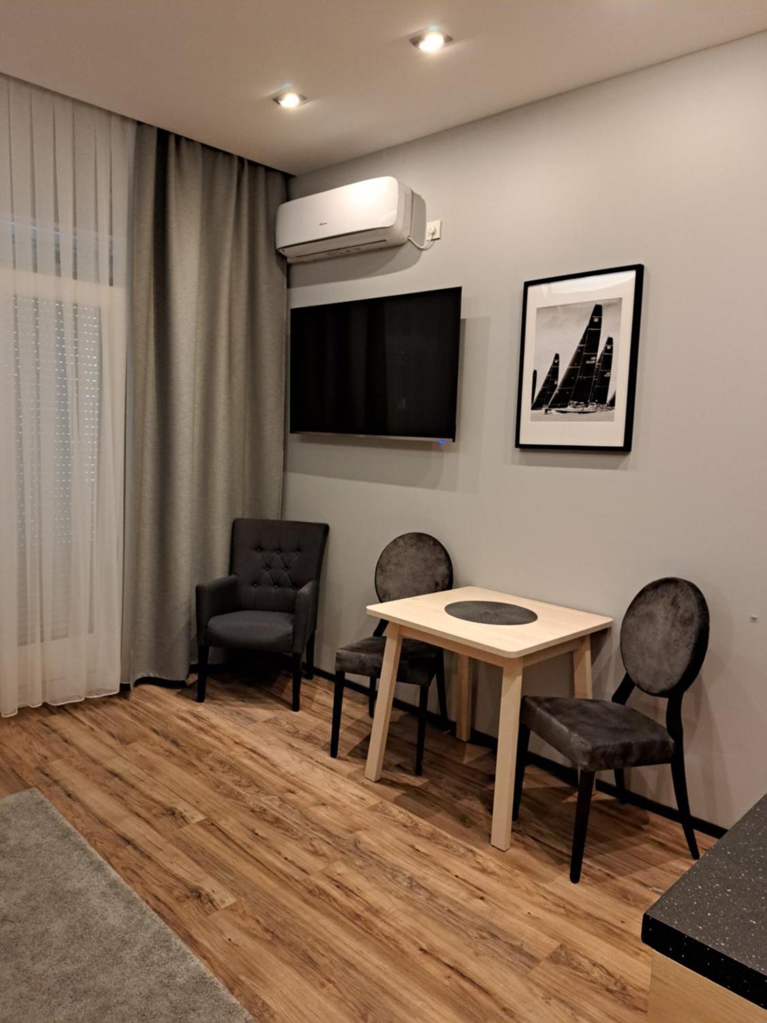 Apartmani Kameno Sidro Bilice Bagian luar foto