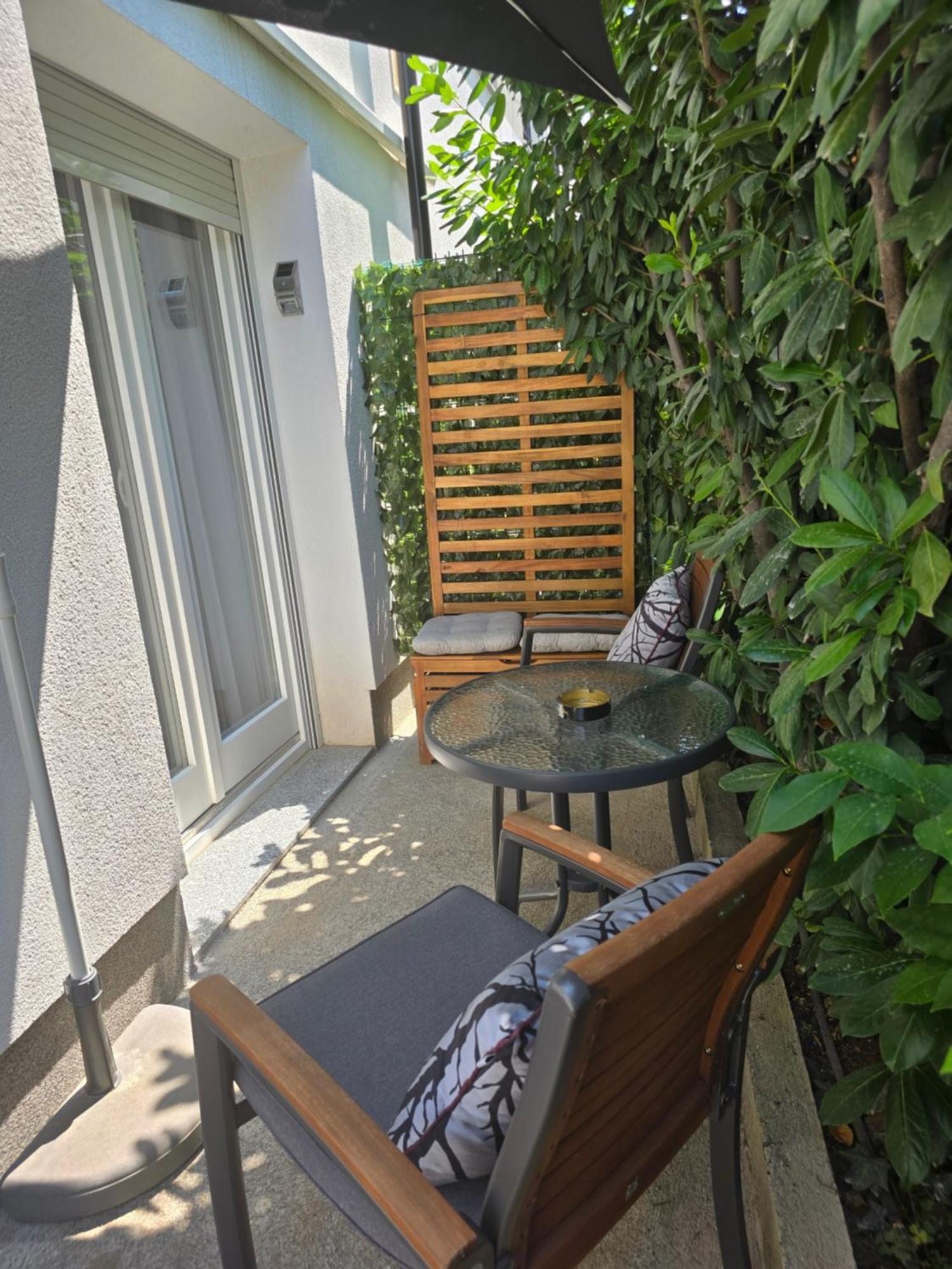Apartmani Kameno Sidro Bilice Bagian luar foto